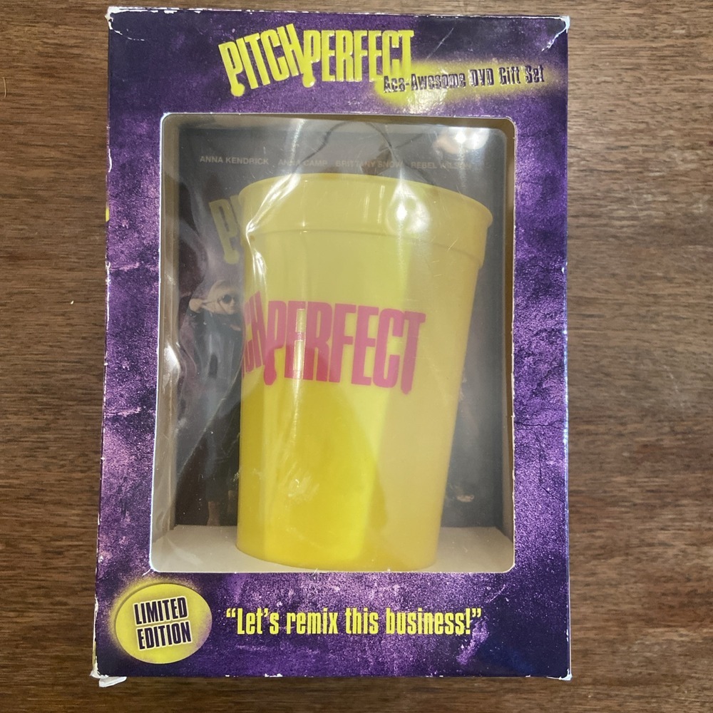 PITCH PERFECT - Aca-Awesome DVD Gift Box Set - Limited Edition